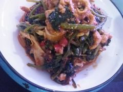 -巴特餐饮6加1音乐餐吧·新疆菜