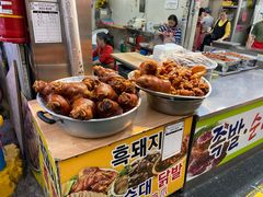 -西归浦每天偶来市场