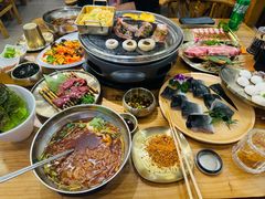 -青瓦餐厅·生鱼片·韩园烤肉(西塔店)