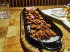 -蜜桃餐厅·伴山(绿宝广场店)