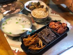 -阿灶卤煮老店·姜母鸭(五店市总店)