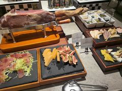 -前海华侨城JW万豪酒店·都会尚膳自助餐厅·熟成牛排海鲜酒水畅飨