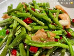 -堂瓦里·33年传统赣菜(第一街区店)