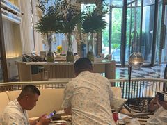 -浅深(世茂滨江精品店)