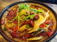 -有红鸡毛店·砂锅菜(抚琴夜市店)