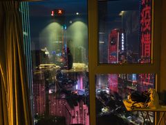 -得闲·高空SPA(东盟店)