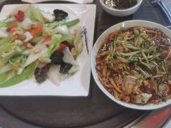 -人民公社铁锅炖·东北菜(卫国道店)