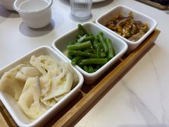 -鲁南仔·滕州炒鸡(经三路店)