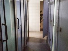 -栖游青年旅舍(华强北地铁站店)