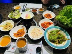 -肉加韩国料理·烤肉(金茂湾店)