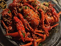 -肥肥虾庄·金牌油焖大虾(汉街SKP店)