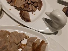 -皇城根·鲁菜济南菜·吊炉烤鸭·炒鸡鱼头(济南旗舰店)