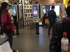-麦当劳(中山公园龙之梦店)