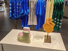 -adidas(吴中路万象城店)