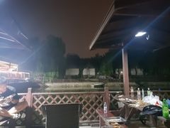 -尚庄度假村·庭台树下·户外烧烤·团建CS·轰趴营地(上庄水库店)