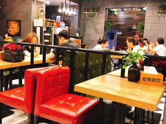 大堂-愉肴麻辣香锅(中山路店)