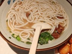 -鑫花溪牛肉米粉(凤凰街创始总店)