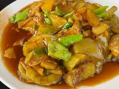 地三鲜-巧婆婆特色东北菜·铁锅炖