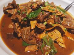 -黄泥岗·地道湖北菜(奥特莱斯店)