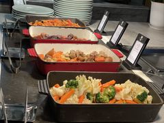 -飨食汇全日制餐厅·昆山皇冠假日酒店(九方店)