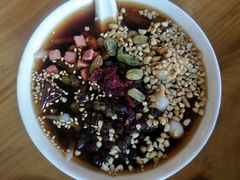 玫瑰红豆凉虾冰粉-龙舌卷重庆老面馆(燕山路店)