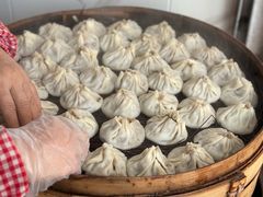 -严氏重油烧麦(民权路店)