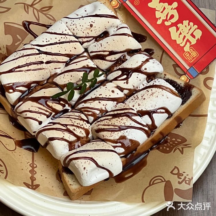 它在潮州真的没有对手……新年氛围炸裂!!