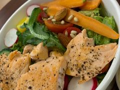 三文鱼鲜蔬-橙食派沙拉(滨海伊势丹店)