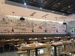 大堂-李子坝梁山鸡(北碚万达五鸡哥店)