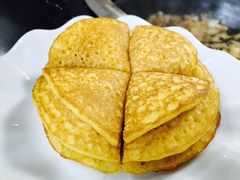 -粘豆包柴火铁锅炖