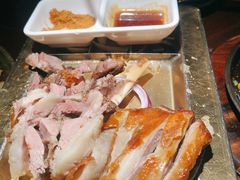 大漠烤羊腿-楼兰新疆主题餐厅(悠方店)
