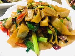-桂萍特色牛筋牛杂(长堤街总店)