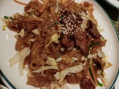 干炒牛河-岭南小生·粤港点心(华新旗舰店)