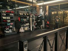 -威克健身游泳(万菱汇店)