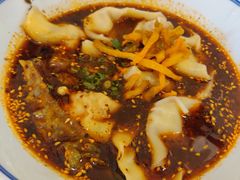 重庆老麻抄手-碗里捞川渝特色面(沙河玖耀里店)