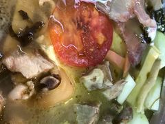-泸州酸菜豆花火锅川师店