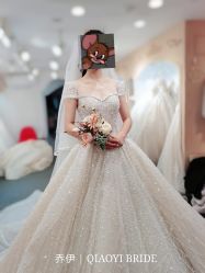-乔伊婚纱