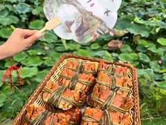 -七的湖·晚芳亭·阳澄湖农家菜·大闸蟹(莲花岛店)