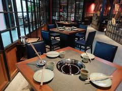 大堂-老墙根涮肉·铜锅·烧烤(欢乐谷·王四营店)