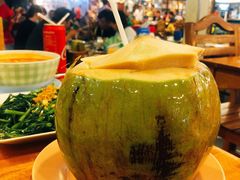 -两兄弟Song Pee Nong(2号店)