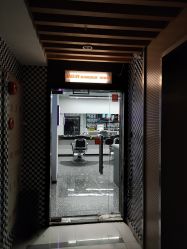 -15C7 男士理发馆 烫染专业店