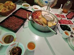 -花田里捞牛火锅(天润店)