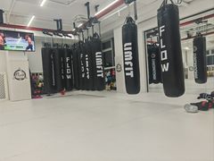 -Flow巴西柔术拳击泰拳馆