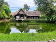 -大象粑粑造纸公园