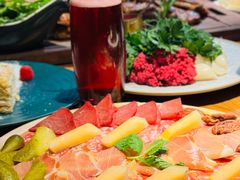 -格鲁·秀色Georgia’s Feast