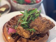 招牌炸鸡华夫饼-Brut Eatery悦璞食堂(愚园路店)