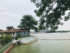 -喜洲吧·江畔老船厂·庭院餐厅(喜临院店)