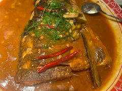 -东口码头·烧鸽子·鱼头泡饼·地方菜(金鹰悦城店)