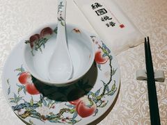 -维园悦谱·海派家常菜(乌鲁木齐南路店)