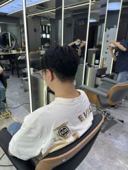 -藤野造型烫发染发